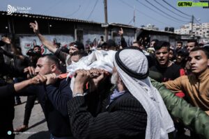Roshdi Sarraj Instagram - Painful Scenes of Palestinians’ Farewell to Slain of Israeli Attacks on #Gaza
