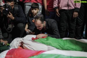 Roshdi Sarraj Instagram - Painful Scenes of Palestinians’ Farewell to Slain of Israeli Attacks on #Gaza