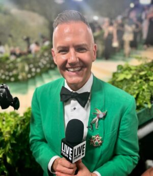 Ross Mathews Instagram - That’s a wrap from the #MetGala on @eentertainment!!! 🌟 Thank you all for watching and supporting and sharing your questions for the stars - I even asked some of yours! I’m so grateful to have experienced this with all of you. So so so so fun! 🥰