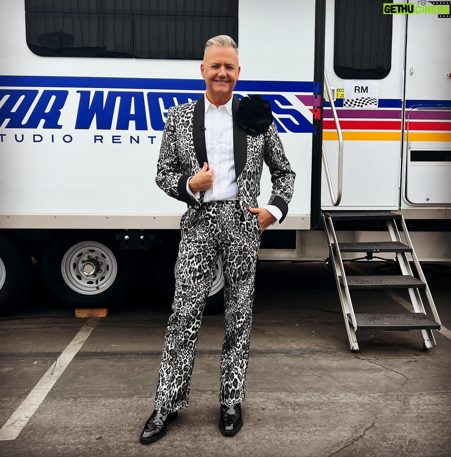 Ross Mathews - 3.7K Likes - We’re calling a mandatory meeting! 🤭 It’s Drag Awareness Month on an all-new #DragRace TONIGHT at 8p on @mtv 👠 And don’t forget to shop my #RossXRoss look - I co-design everything I wear on the show with @TheMayerOfficial & you can get it for yourself! Even though it didn’t exxxxactly button on this day (oopsies), I still felt amazing! Fab, chic & soooooo comfy! 🌟