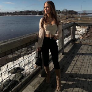 Roxanne St-Onge Instagram - She has fire in her soul and grace in her heart🤍