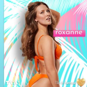 Roxanne St-Onge Instagram - C’est officiel!🎉
Je suis insulaire à @liledelamourtva 🌴💖

Suivez-moi du lundi au jeudi 21h à @tvareseau & TVA !

#liledelamour