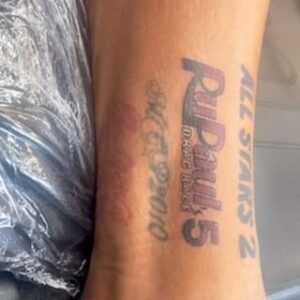 Roxxxy Andrews Instagram - Caught up on some accomplishments I wanted tatted! Thank u @gabrielleusebio !!! @rupaulsdragrace @rupaulofficial @glamorouspageantryig
