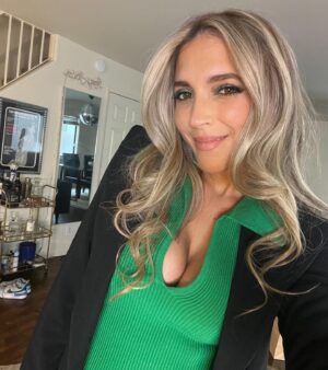 Roxy Striar Instagram - I’m getting off of IG! April fools. Just saying goodbye to March ✌️ so much love in the air! Went to 2 amazing weddings and happy to have found an incredible boyfriend of my own. Lmao, April fools again you gullible nuts. Worked 70 hrs every week! April fools again, I never work less than 80 hrs. Gosh you guys are falling for my shit left and right! Anyway, what an incredible month (okay that parts finally the truth 😘) xx I can’t stand any of you! April fools, love you suckers.