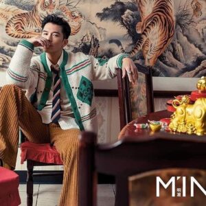 Roy Chiu Instagram - #明潮雜誌2月號
#MINT
#化妝｜鄭銘/Tank 
#髮型｜小隆DRIVEN．BY