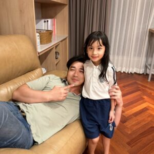 Ruangsak Loychusak Instagram - เด็ก Year 1 จะมาเเล้วหรอ ปะป๊าใจหายตั้งตัวไม่ทัน 😅
