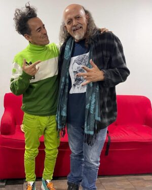 Rubén Albarrán Instagram - #familiamusical #eltiomastuerzo @el_mastuerzo_oficial 🌸🙌🏼🌸