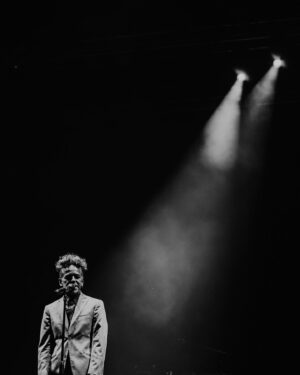 Rubén Albarrán Instagram - Café tacvba dando una presentación MARAVILLOSA en la Ciudad de Querétaro ✨

📸 @luis_tierrafria