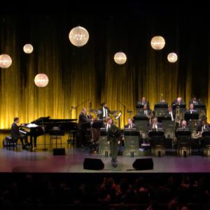 Rubén Blades Instagram - El miércoles 17 de abril, tuve el honor de participar en la "GALA: Celebrating Tony Bennett" en el Rose Theater at Lincoln Center, New York, con la @jalcnyc Jazz at Lincoln Center Orchestra with Wynton Marsalis, junto a numerosos artistas invitados. 
El concierto se puede disfrutar a través de link del Jazz at Lincoln Center jazzlive.com antes de que expire online (código de descuento: GALA30)