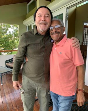 Rubén Blades Instagram - Gracias a mi querido colega y amigo Luis Perico Ortíz, por invitarme a su show “Tocando y Contando Historias”, en el Centro de Bellas Artes de Caguas en mi querida isla de Puerto Rico, que me permitió gozar de un concierto memorable y de un recuentro con muchos otros amigos que respeto, admiro y aprecio.
En las fotos con, con Perico, Don Rafael Ithier, Gilberto Santa Rosa, La India, Jerry Rivas…