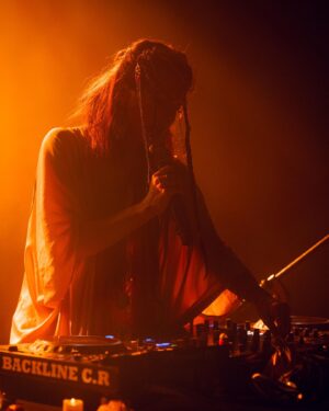 Ruby Chase O'Neil Instagram - It’s a PARADOX .. A mystery ✨
I am  s u r r e n d e r 
And the victory 🌙

Deep gratitude for all the love on PARADOX 🔥
This is by far the most love I’ve ever felt on a release :) it feels so potent to feel you all moving with the music 

@lsdream you are pure heart. It’s such an honor to be walking next to you with this beauty brewing and to get to know the incredible human behind the music :) 

So excited for the other goodies brewing for u …
🎶⭐️🤍

📷 @carlossalasg.14 
Blessing my beautiful performers for this show @fannyfenix__ @kalidance_ ❤️🌹❤️
@maefestcr