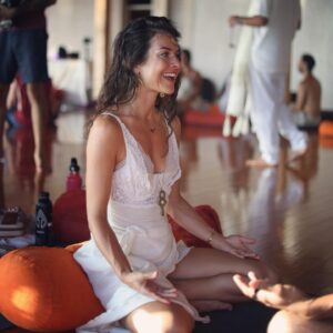Ruby Chase O'Neil Instagram - Heaven is almost here 🕊️ Will you join the fam?

Join us for a week out of time in Costa Rica to taste Paradise 🌴This multi generational gathering is welcome to both men and women, angels and masters ⚡️

All of these pics are from our previous heaven on earth experiences ❤️ sharing intimate moments of the raw real human experience from the lenses of our divine nature ✨

Seats are filling fast in the retreat center so get yours meow 😻 so stoked to dive in deep with you! 

Xo