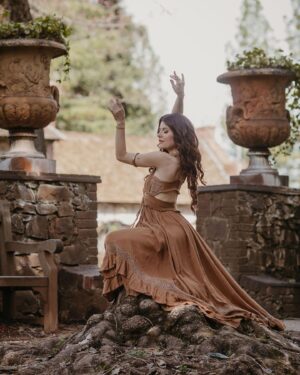 Ruby Chase O'Neil Instagram - Becoming more of myself in every moment
Shedding the layers of what is not
To reveal the splendor
Of authenticity 
Of humanness 
Of grace 
🌹

#sacredreturntolove #behuman

📷 @meghansmolkaphoto thank u for your divine record keeping
Hair and Makeup @thresholdadornment