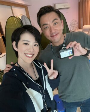 Ruby Yap Instagram - 近期朋友仔send啲screenshot俾我
「係咪妳啊？」「我睇到妳啊！」
係呀，係我啊☺️ 
我就係個位成日喺劉sir身邊跟出跟入個位差婆（花姐）

身為由細睇TVB戲睇到大嘅馬來西亞演員
終於有機會可以出現喺TVB嘅電視劇
真係好榮幸好開心好感恩☺️
#仲好緊張添

遲下再分享演出片段
曬下合照先🥳

#請問宜家播到第幾集
#家族榮耀之繼承者