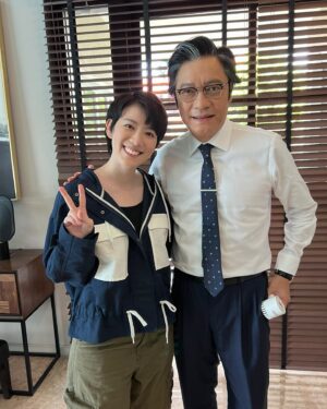 Ruby Yap Instagram - 近期朋友仔send啲screenshot俾我
「係咪妳啊？」「我睇到妳啊！」
係呀，係我啊☺️ 
我就係個位成日喺劉sir身邊跟出跟入個位差婆（花姐）

身為由細睇TVB戲睇到大嘅馬來西亞演員
終於有機會可以出現喺TVB嘅電視劇
真係好榮幸好開心好感恩☺️
#仲好緊張添

遲下再分享演出片段
曬下合照先🥳

#請問宜家播到第幾集
#家族榮耀之繼承者
