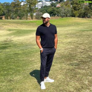 Rui Sinel de Cordes Instagram - Golf day.
Handicap? Não tenho 😎