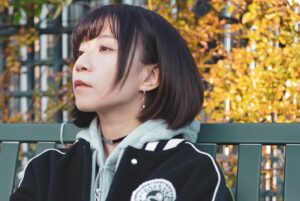Rui Tanabe Instagram - 仲良しのゆいちゃんが撮ってくれたお写真📷

写真を撮るようになってから
外に出るのが楽しくなりました。

blouson.  dzzit

#Photo #makeup #dzzit