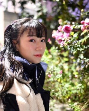 Rui Tanabe Instagram - あっという間に1月半ば！
今年も楽しく、大切に演じていきます。
そしてたくさん写真撮ります。
改めて、よろしくお願いします！

マニュアルフォーカス
頑張ってくれた石飛ちゃんありがとう
@eririn959 

#nikonzf
#nokton40mm