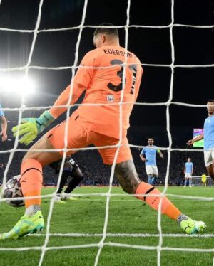 Rui Vitória Instagram - Que bom é ver o sucesso de gente talentosa e dedicada com quem me cruzei. Estavam destinados a coisas grandes e, à distância, é impossível não ficar satisfeito. Muito parabéns, Ederson e Rúben Dias! Muitos parabéns também ao Bernardo Silva e ao João Cancelo, outros portugueses a escrever história na Champions. Desfrutem da conquista, bem merecem pelo que fizeram na temporada e nesta final 👏 

How good it is to see the success of talented and dedicated people I came across. They were destined for great things, and from a distance it's impossible not to be happy. Congratulations Ederson and @rubendias! Congratulations also to @bernardocarvalhosilva and João Cancelo, another portuguese writing history in the @championsleague. Enjoy your celebration, well deserving for what you did in the season and in this final 👏