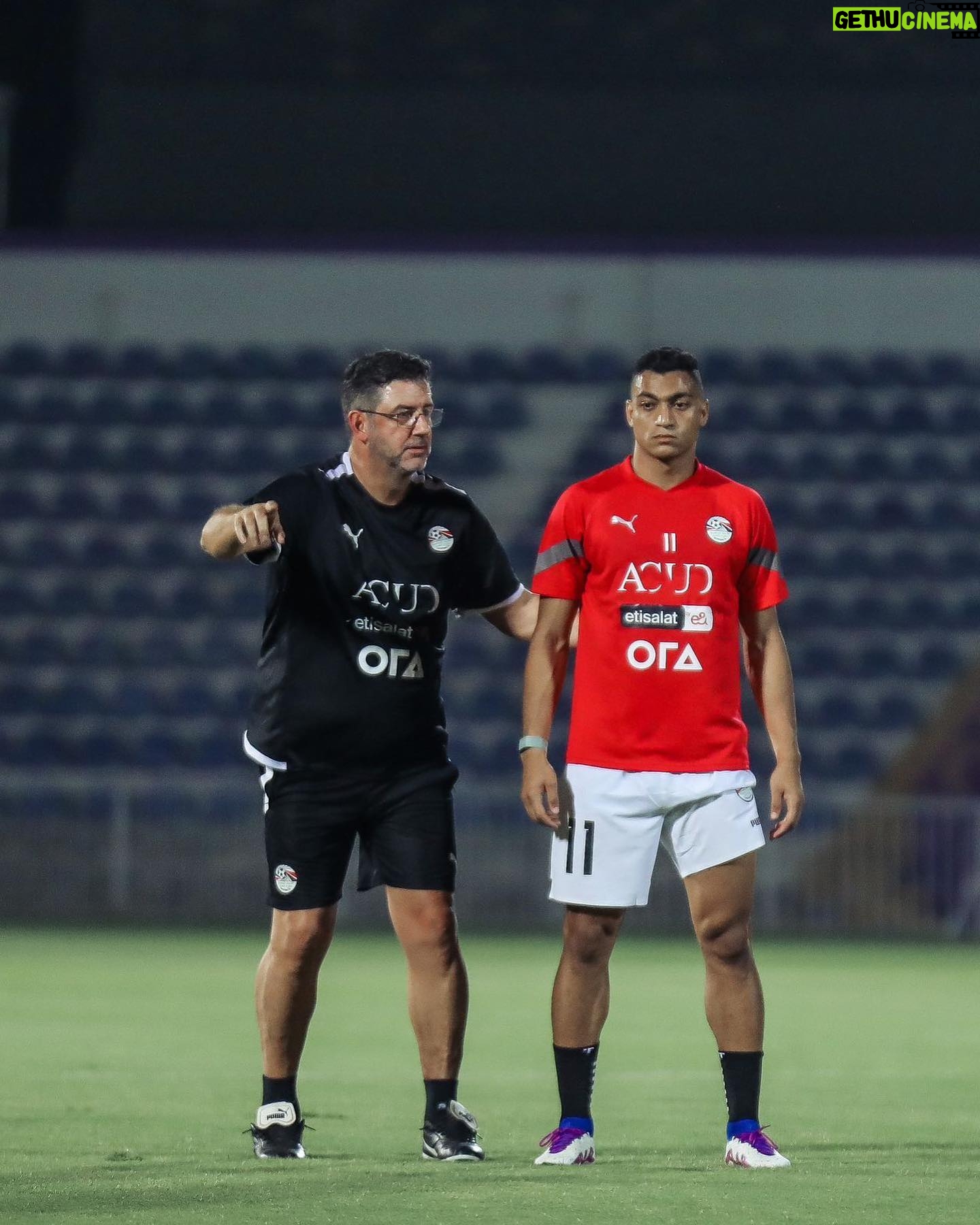 Rui Vitória - 6K Likes - Happy to be back 💪⚽️