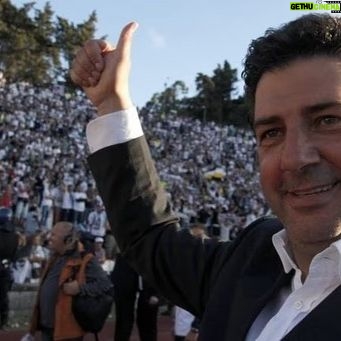 Rui Vitória - 7K Likes - O tempo voa e já passaram 10 anos, mas nunca se esquece. Vencer a Taça de Portugal pelo @vitoriasc_oficial, no Jamor, proporcionou-me um dos dias mais bonitos da minha carreira e o primeiro grande título de nove que se seguiram. Um orgulho pessoal, pelos meus jogadores, por todos os vimaranenses e vitorianos. Boas memórias!
Time flies and it's been 10 years, but you never forget. Winning the Portuguese Cup with @vitoriasc_oficial, at Jamor, gave me one of the most beautiful days of my career and the first major title of nine that followed. A personal pride, for my players, for all Vimaranenses and Vitorianos. Good memories!