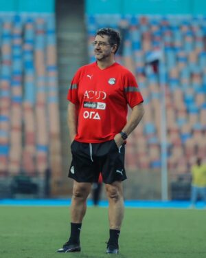 Rui Vitória Instagram - 🇪🇬 Ready to start our journey towards FIFA World Cup 

🇪🇬 Prontos para começar a nossa jornada no Mundial 

مستعدون لبدء رحلتنا نحو كأس العالم 🇪🇬
