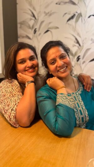 Rupa Sri Instagram - 2014-2023🧿

#réel #transformation #reelmom #chandhanamazha #friendship #friendsforever #friendship #tamilbgm #trendingsongs #reels #trending #trendingreels #new #changes #rupasree #charuthabaiju