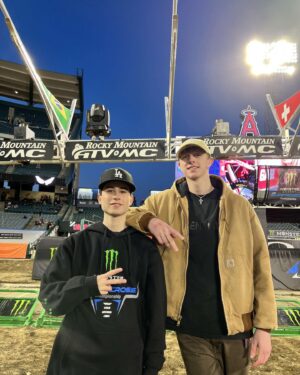Rush Holland Instagram - Super cross with the boy 🙏🏍