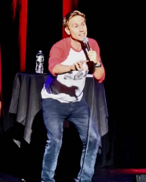 Russell Howard Instagram - Holy shit Washington, that was amazing! Thanks so much for coming. Hope you enjoyed it as much as me! #rabies #howoldwereyou #beer