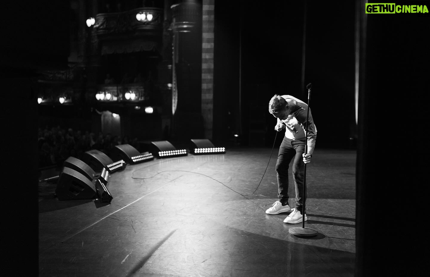 Russell Howard - 4.3K Likes - UK tour is officially over! The special is recorded! Thanks to everyone who came along. Hope you had as good a night as me. #andnowtorest