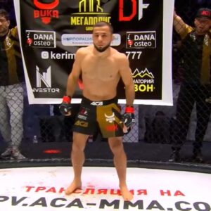 Rustam Kerimov Instagram - Бонус ВЫСТУПЛЕНИЕ ВЕЧЕРА не по получил хотя был уверен, именно наше выступление было искрой вечера 💥 Публика это признала и это самое ценное 😍🤍 спасибо всем кто приехал поддержать бойцов 🙌🏻 Грозный я вернусь 💪🏻🤍