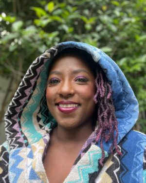 Rutina Wesley Instagram - I got all the way ready for last nights game with the Sparks vs Fever. It was a great game, so much fun! She was READY! Make Up By: @savvystarbeauty