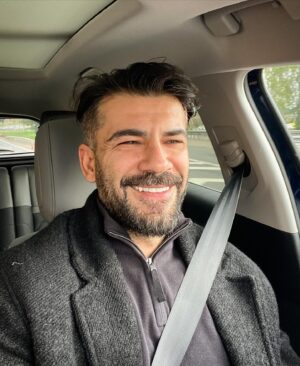 Rüzgar Aksoy Instagram - Gidiyoruz,şimdilik nereye bilinmez 🚘 😎
Yolumuz güzel içimiz huzur olsun😊❤️