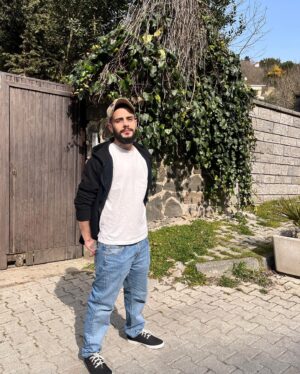 Rüzgar Erkoçlar Instagram - and the Sun rises Again ..😌💫