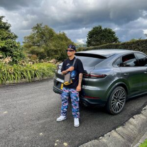 Rvssian Instagram - Si le digo pa' buscarla en el Porsche 🇨🇴