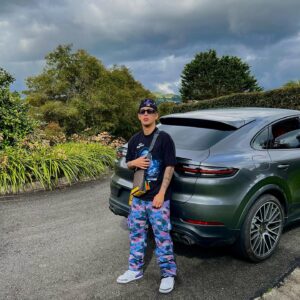 Rvssian Instagram - Si le digo pa' buscarla en el Porsche 🇨🇴