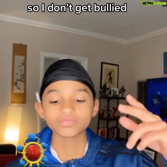 Ryan Alexander Holmes - 15.2K Likes - code switching for social survival 😅
.
.
.
.
#codeswitching #mixedkids #suburbs #token #mixed #coolkids #coolkid #blasianbaby #90s