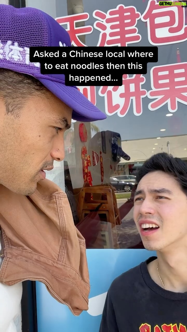 Ryan Alexander Holmes - 2.7K Likes - bilingual mind games 😵💫
.
.
.
.
.
#learnchinese #learnmandarin #mandarin #chinese #languagelearning #learnalanguage #blasian #wasian #mixed