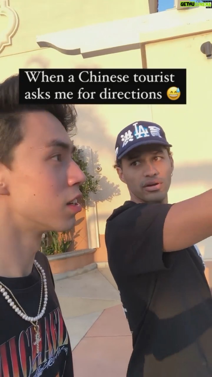 Ryan Alexander Holmes - 2.3K Likes - they hear chinese come out of me and they’re shook 😂
@laurencebrahm
.
.
.
#learnchinese #learnmandarin #mandarin #chinese #languagelearning #blasian #wasian #speakchinese