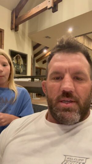 Ryan Bader Instagram - I should be getting ready to weigh in tomorrow but unfortunately we are still at home. Hanging with the fam and munchin on some @kudosnacks PROTEIN popcorn. delicious and Hartley approved. Use promo code mma for 15% off your first order. I’m headed to San Diego tomorrow to enjoy the fights in the stands and hope to see a lot of you out there 🤘🏼.