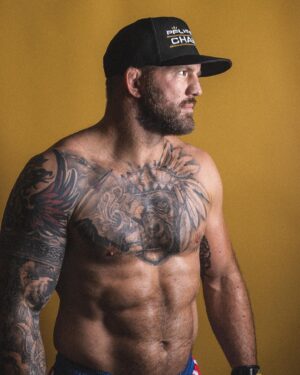 Ryan Bader Instagram - Thirst Trap Thursday #earporn