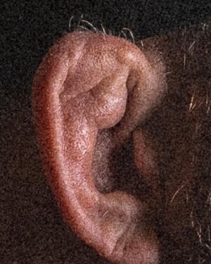 Ryan Bader Instagram - Thirst Trap Thursday #earporn