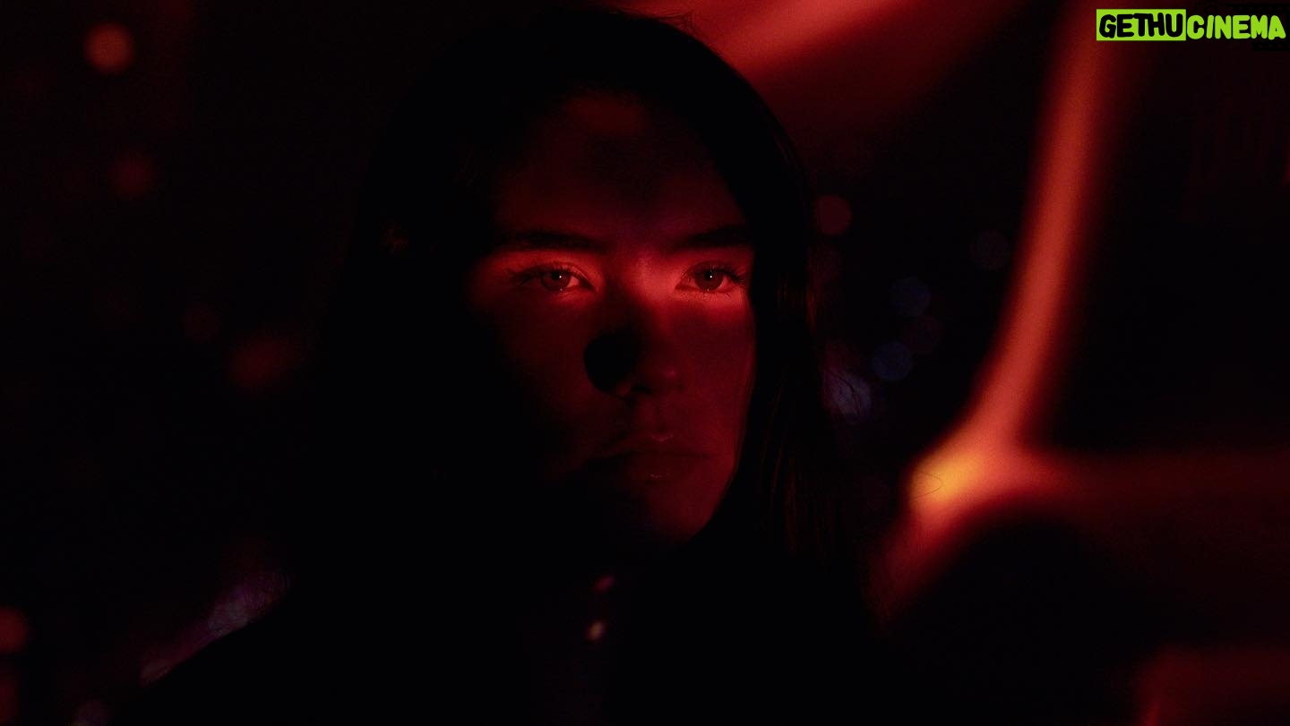 Ryan Connolly - 3.4K Likes - Some frame grabs from my projector tests. The episode is out now on our YouTube channel.
