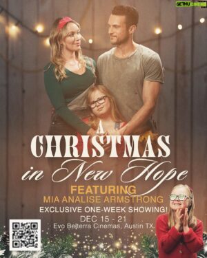 Ryan Cooper Instagram - Is this the first Xmas poster you've ever seen without a Xmas sweater!?;) 💪 If you're in Austin TX- Come join us for an exclusive THEATRICAL run up to Xmas! Dec 15-21st. #Christmasinnewhope written/directed: @thejuliabarnett produced: @malcolmjgoodwin @mindyraymondbenson #vanessagoodwin #victorhawks wardrobe: @melissastarr12345 @lindsaylousue makeup: @its_rozie @lex.liner DOP: @alex_walker47
