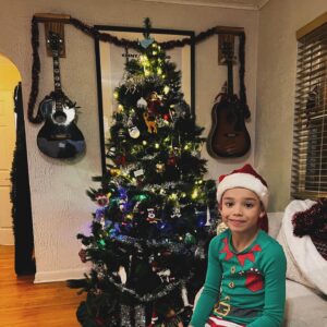 Ryan Dorsey Instagram - #throwbackthursday 

This might be the last year of the magic of good ’ol Saint Nick and the Naughty or Nicr list because he’s too smart for his own good - but if it was it was a great way to spend it with family if that’s to be true! Inwon’t miss moving the Elf though! 🎅🧝‍♂️

Man, Christmas came and went way too fast !

How old were you when you found out Santa was actually your parents? 

I hope everyome had a blessed, healthy, and happy holiday season! 

’Til next year!