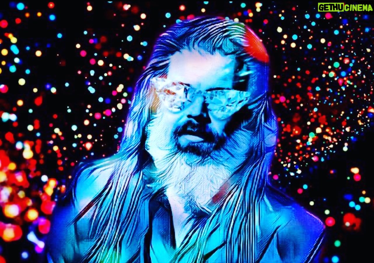 Ryan Hurst - 2.4K Likes - We are all rare souls wearing chunks of flesh and spinning through infinity. Act accordingly. Please and thank you. Sat Nam.