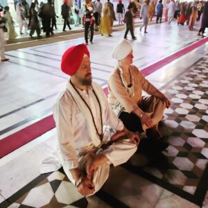 Ryan Hurst Instagram - May all of our heart and soul’s grow, mature, evolve and soften into deathless, limitless love.

Victory on every battlefield—The internal battlefield being most important. 

WAHEGURU JI KA KHALSA WAHEGURU JI KI FATEH!!