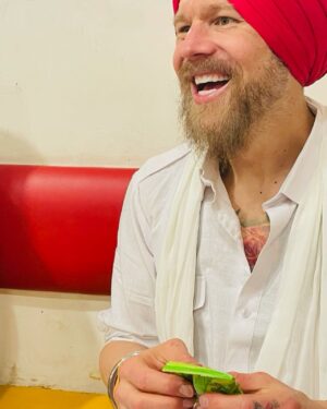 Ryan Hurst Instagram - When ur whole life needs a tune up…Amritsar. Sat Nam. Wahe Guru.