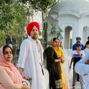 Ryan Hurst Instagram - @destinyindiatravels 

This is my brother. Harpreet Singh. 

We met in Amritsar three years ago—where he changed my life and my heart. 

I’ve met so many people in my life…and this man…He is the living, loving quality which humbly inspires me to be a greater human.

Much much more on our friendship to come in more posts.

Please show love to this gracious, loyal, beautiful, hardworking soul. He is a saint.