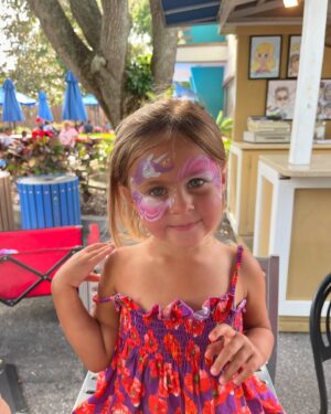 Ryan Lochte Instagram - My beautiful princess @caidenlivgeorgia turning 5 today! You got me wrapped around your finger lol. #birthdaygirl #5 #daddysgirls